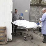 Ідентифікація загиблих військових у Житомирі: як експерти перевіряють тіла на вибухівку та шукають ДНК. ВІДЕО