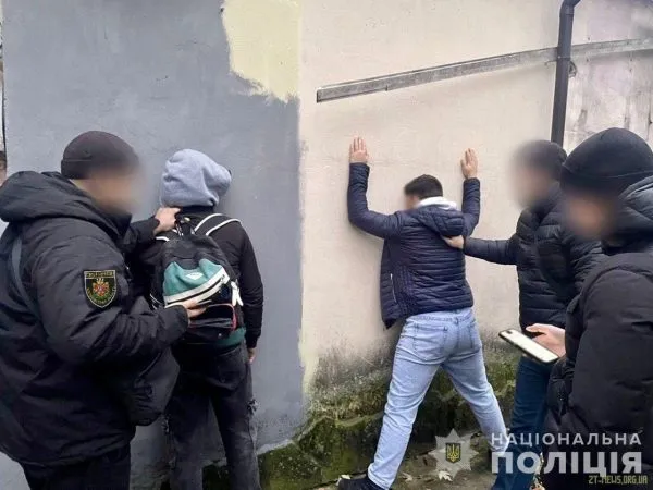 Нацполіція та СБУ затримали причетних до вчинення теракту в Житомирі
