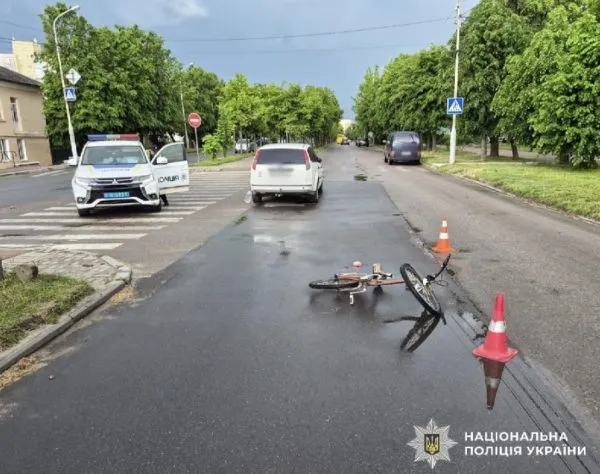 ДТП у Бердичеві: 77-річна велосипедистка потрапила до реанімації після наїзду авто