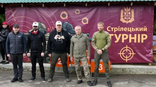 Очільник Житомирщини Віталій Бунечко долучився до обласного турніру зі стрільби